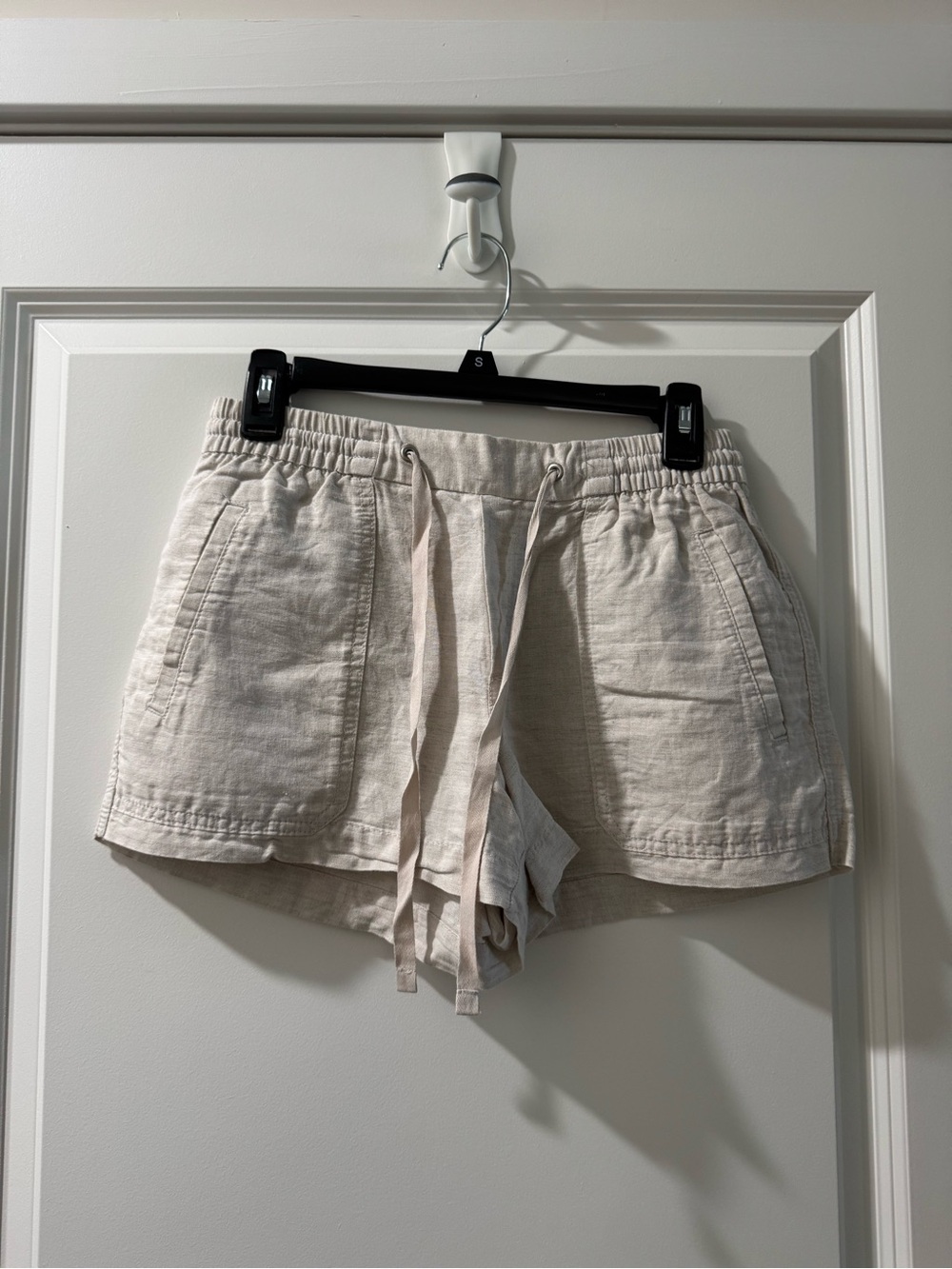 GAP Linen-Blend Drawstring Shorts - Cream
